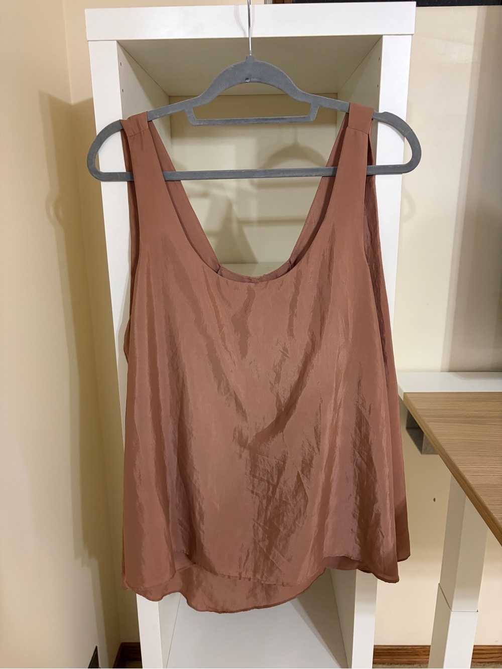 BCBGeneration ‘almond’ Scoop Neck sleeve blouse| size large